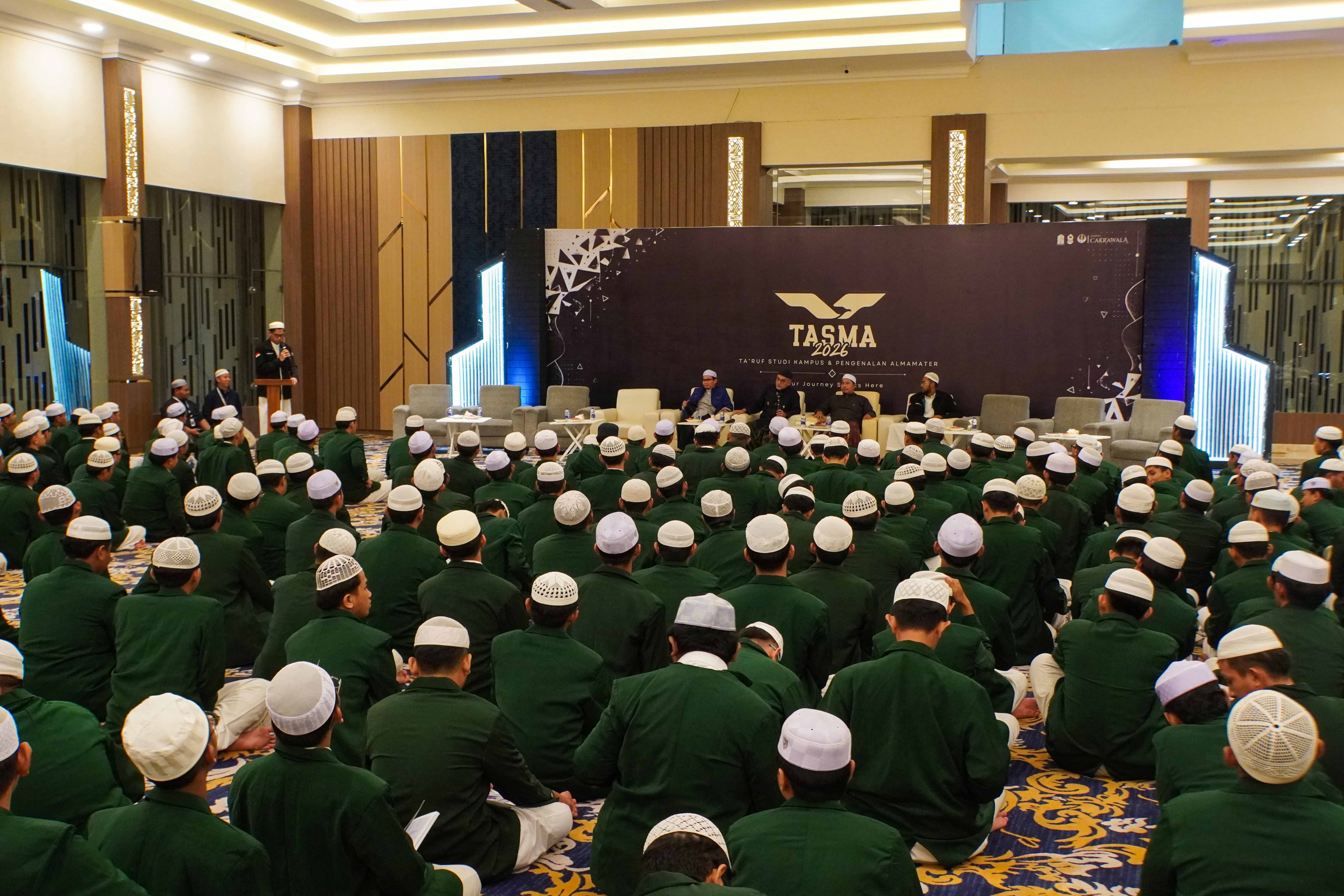 Suasana Khusyuk Selimuti Mabna Abuya Hasan : Nasehat Berharga Al Habib Ali Zainal Abidin, Bakar Semangat Mahasiswa Baru UII Dalwa