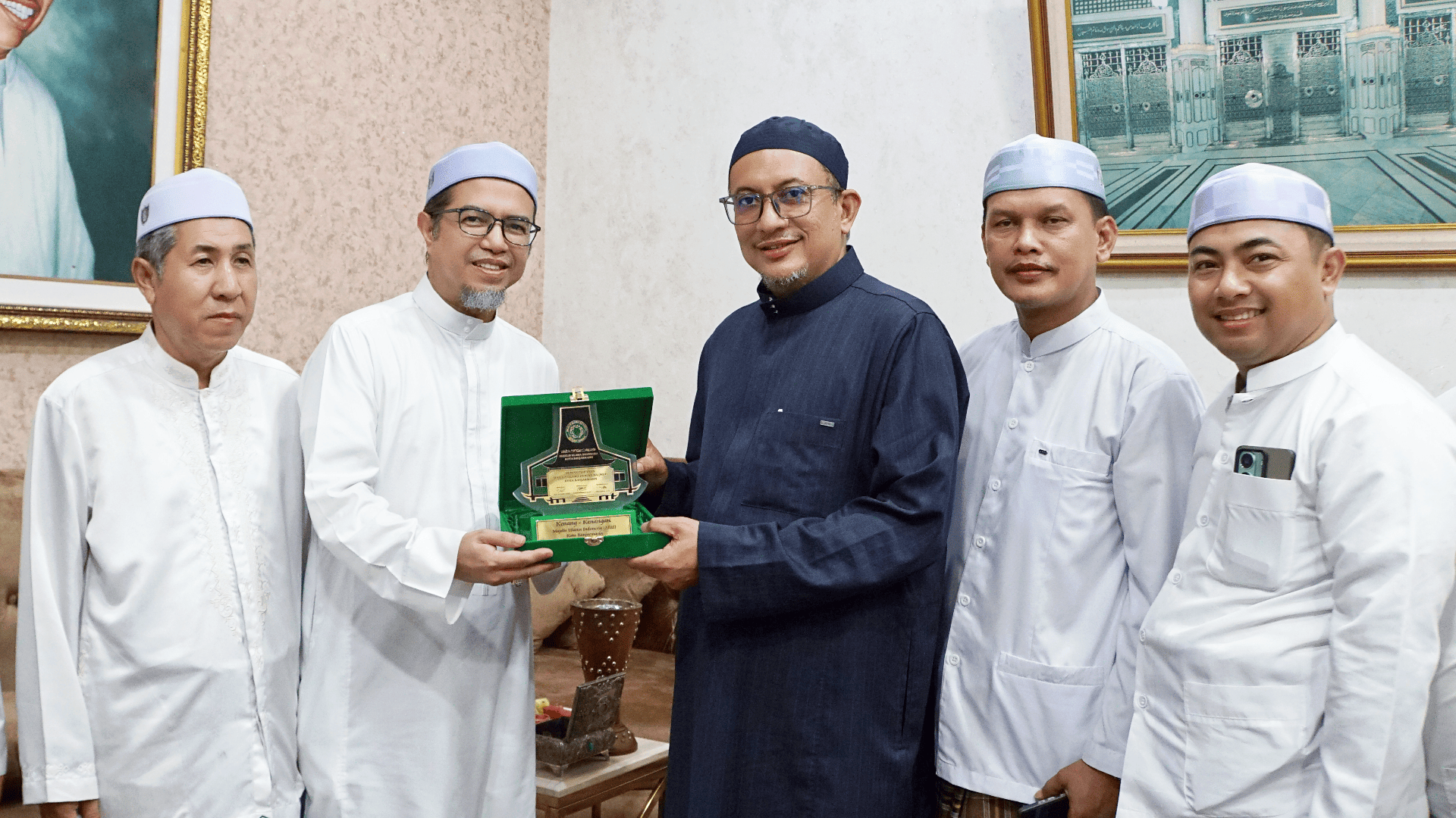 MUI Kota Banjarmasin Lakukan Studi Banding ke Ponpes Darullughah Wadda’wah