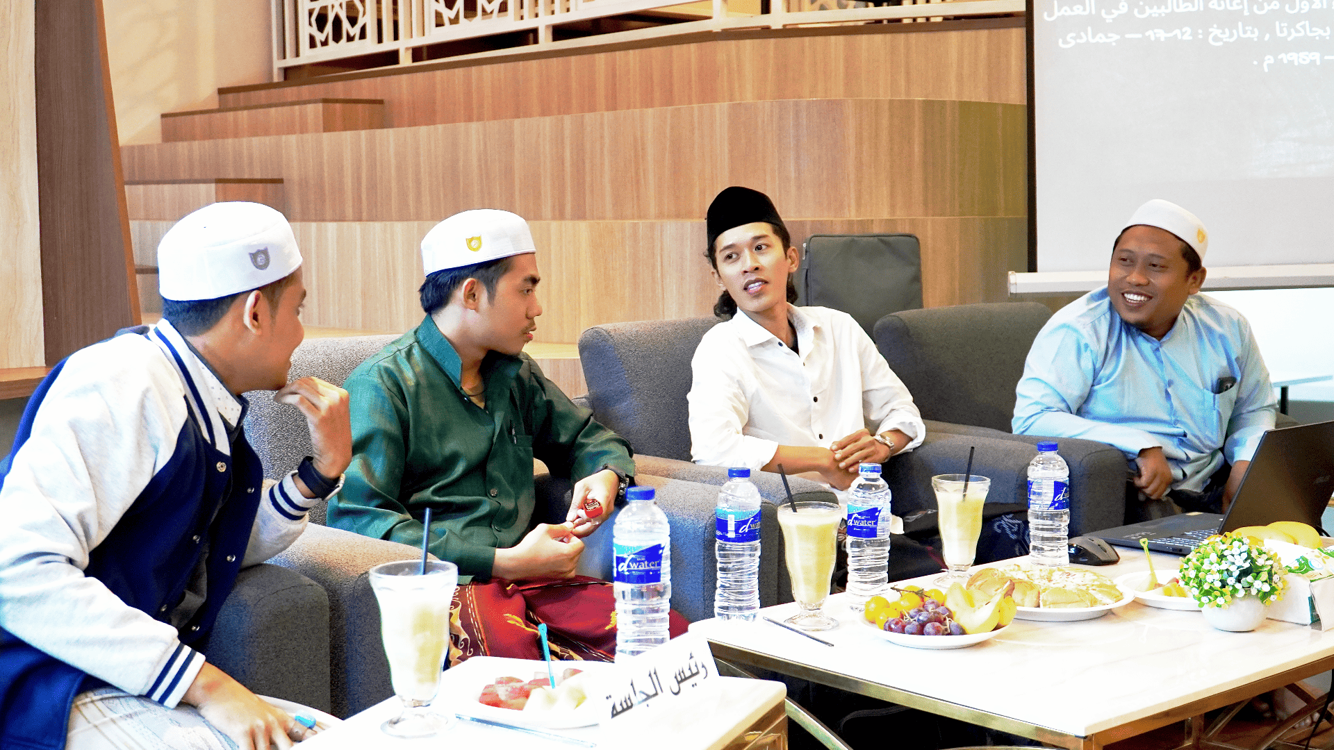 El Mufiq Gelar Seminar Metodologi Bahtsul Masa’il: Gus Vaurak Tsabat Ungkap Akar Tradisi dan Teknik Analisis Fiqih