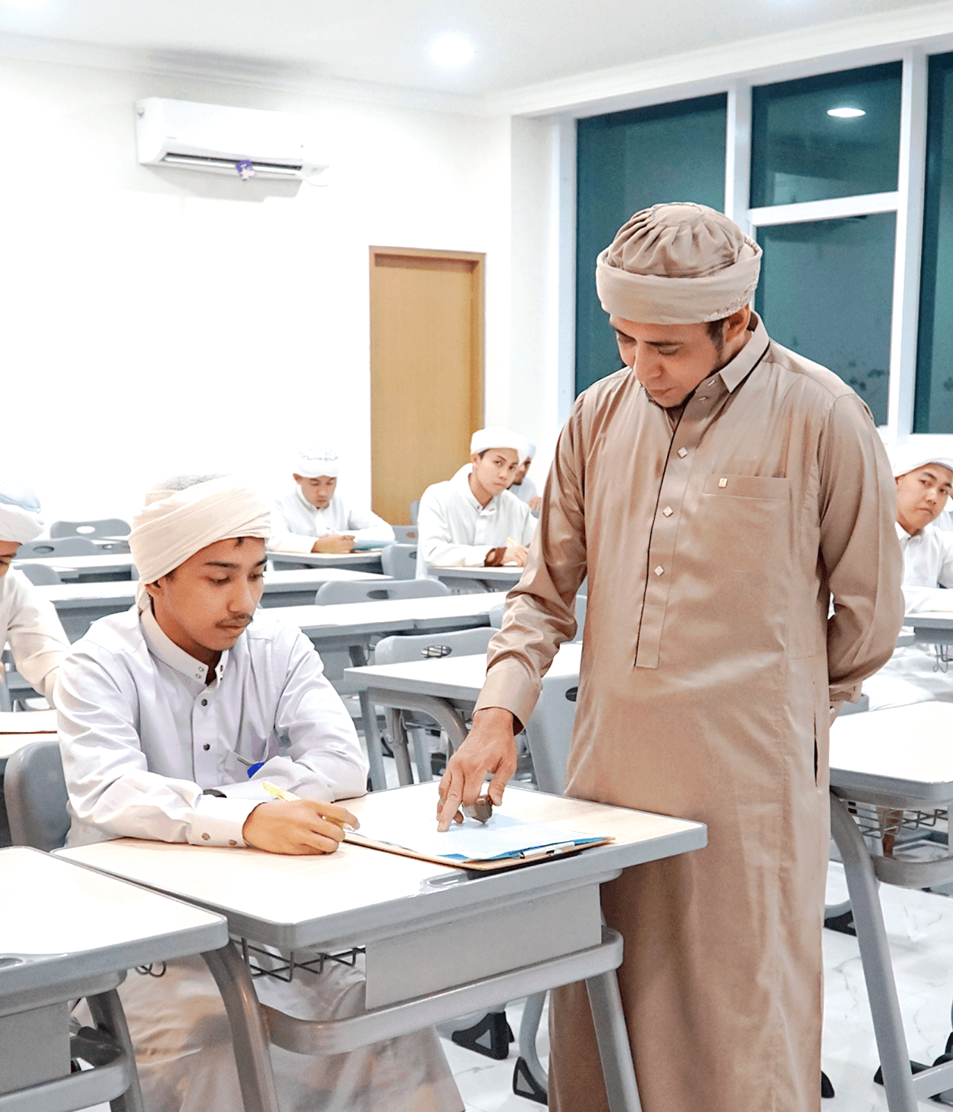 Ikhtibar Syahri Terakhir Kelas III Aly, Penutup Ujian Bulanan Tahun Ajaran Ini