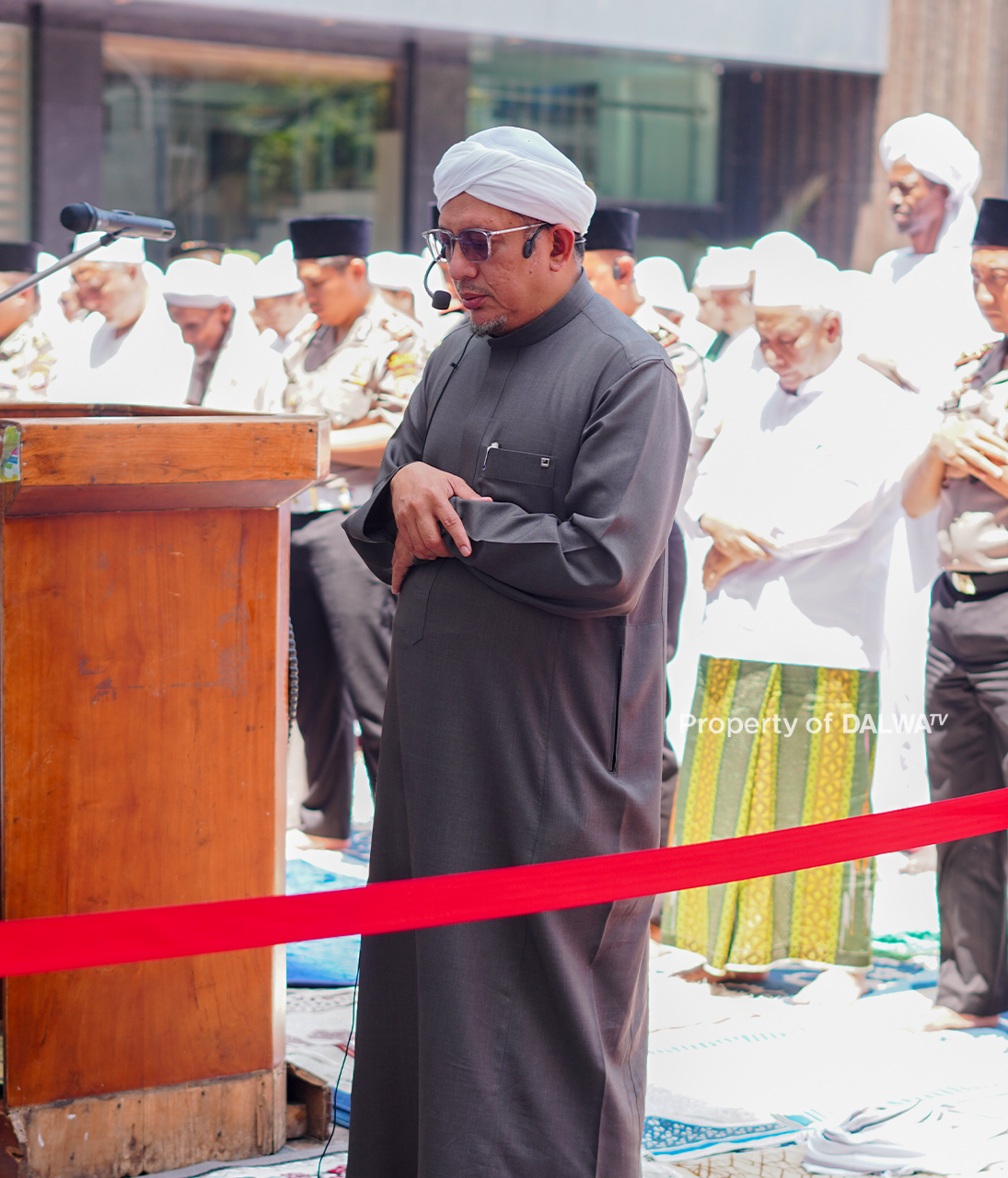 Dari Pasuruan untuk Indonesia: Ribuan Santri Dalwa dan Polres Pasuruan Ketuk Pintu Langit Lewat Salat Istisqa dan Doa Bersama